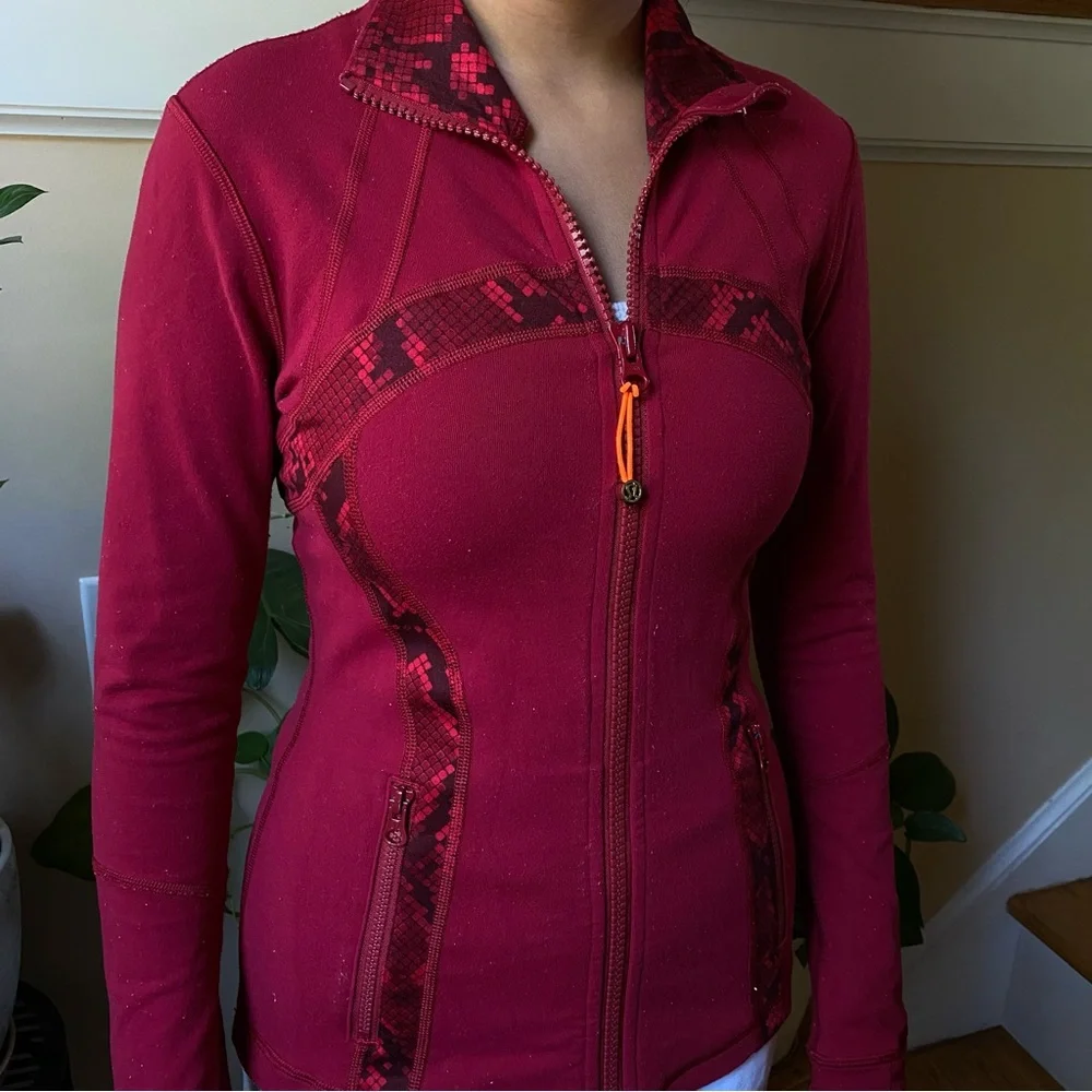 Lululemon Athletica Red Define Jacket - Picture 3 of 5